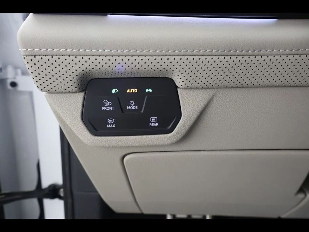 New 2026 White/off-white Volkswagen 2.0T SEL Premium R-Line image 30
