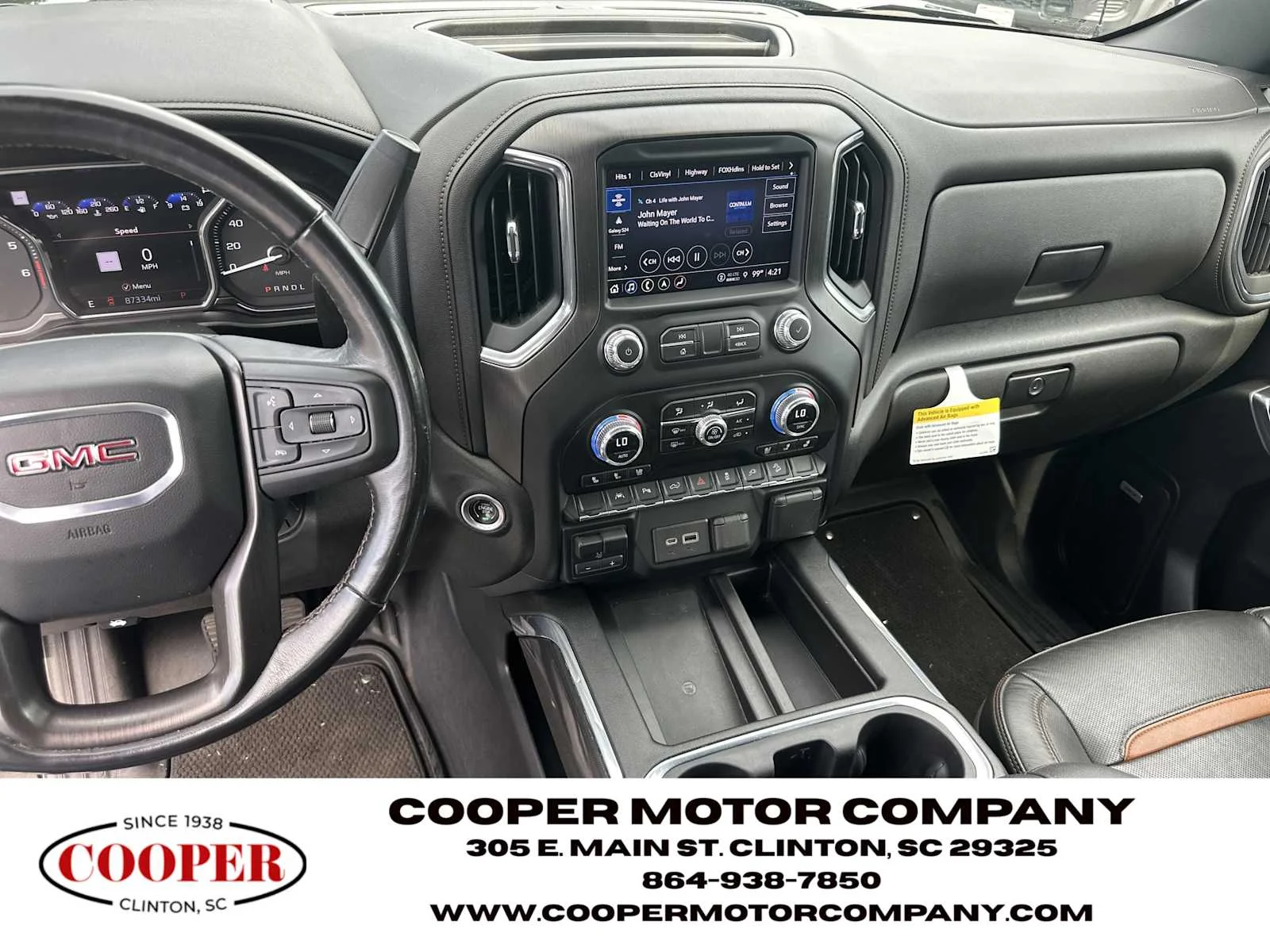 Used 2022 Onyx Black GMC AT4 image 24