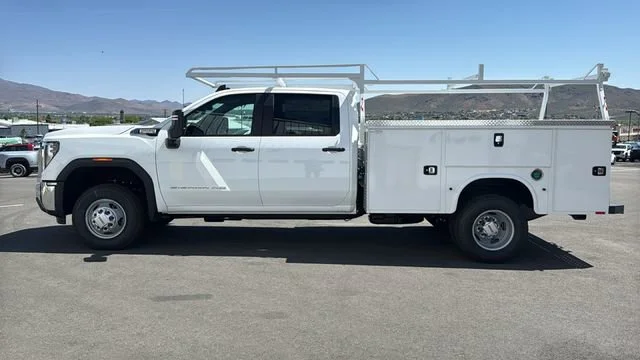 2026 GMC Sierra 3500HD Pro - Photo 6
