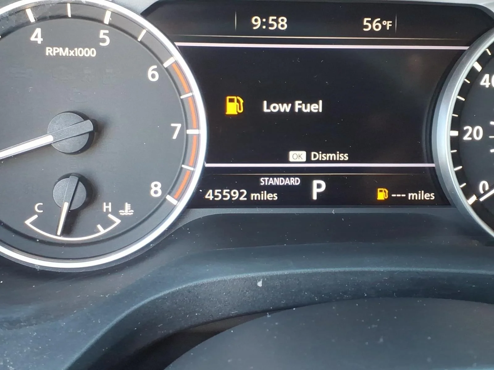 Used 2022 Boulder Gray Pearl Nissan SL image 32