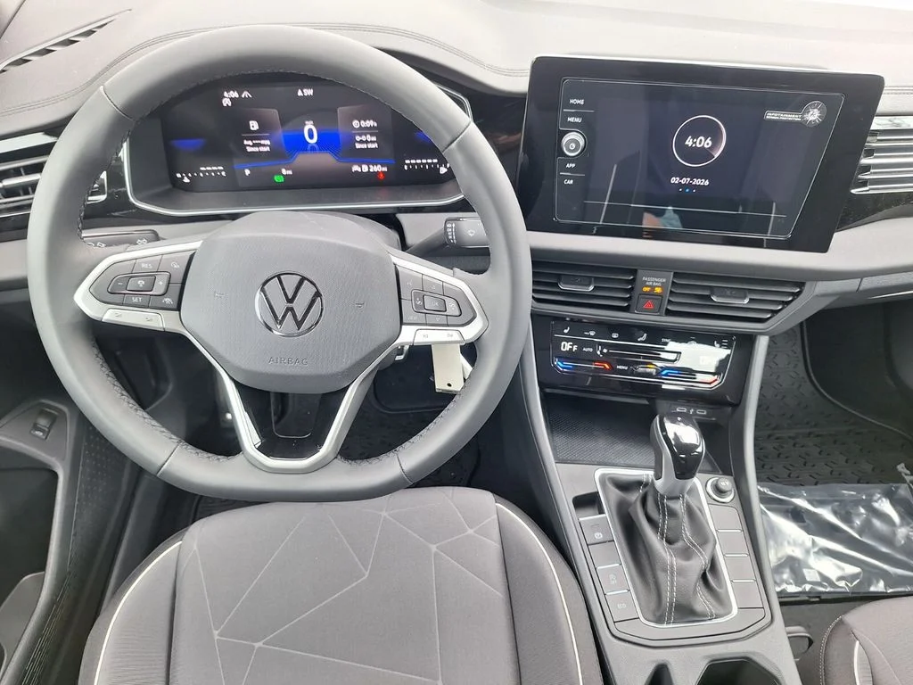 New 2026 White Volkswagen 1.5T Sport image 20