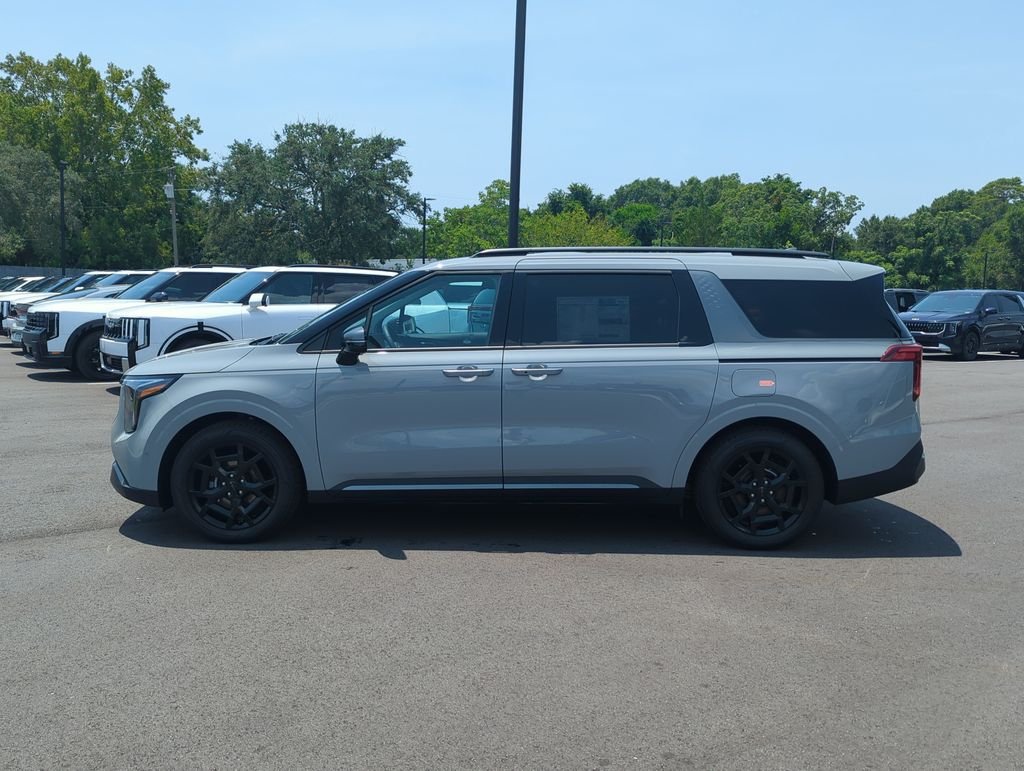 New 2026 Ceramic Silver Kia SX image 4