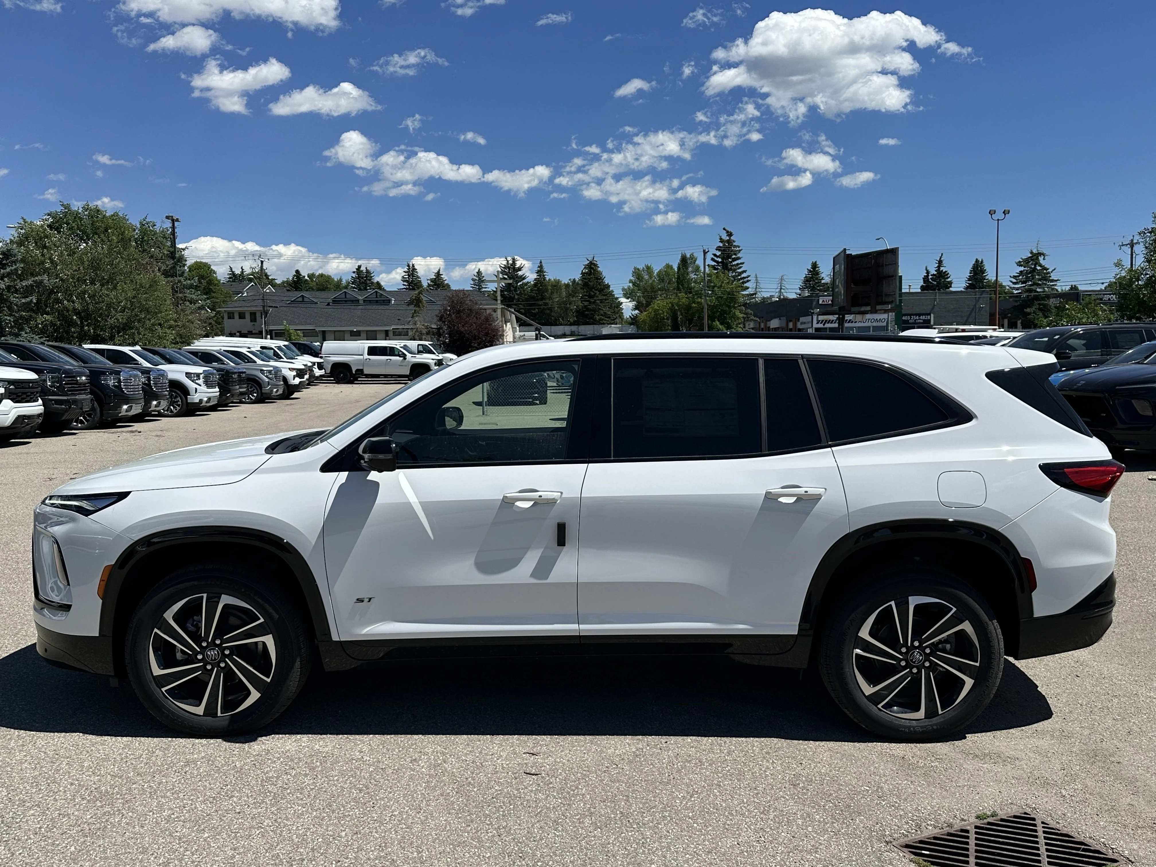 New 2026 Summit White Buick Sport Touring image 3