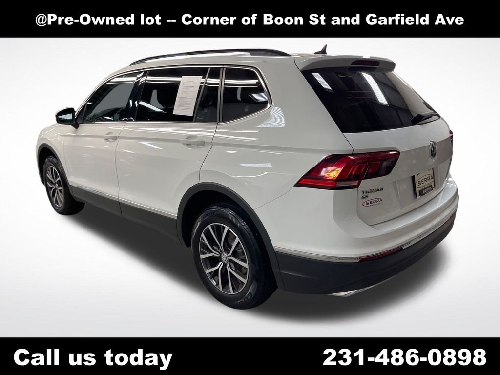 Used 2020 White Volkswagen 2.0T SE image 4