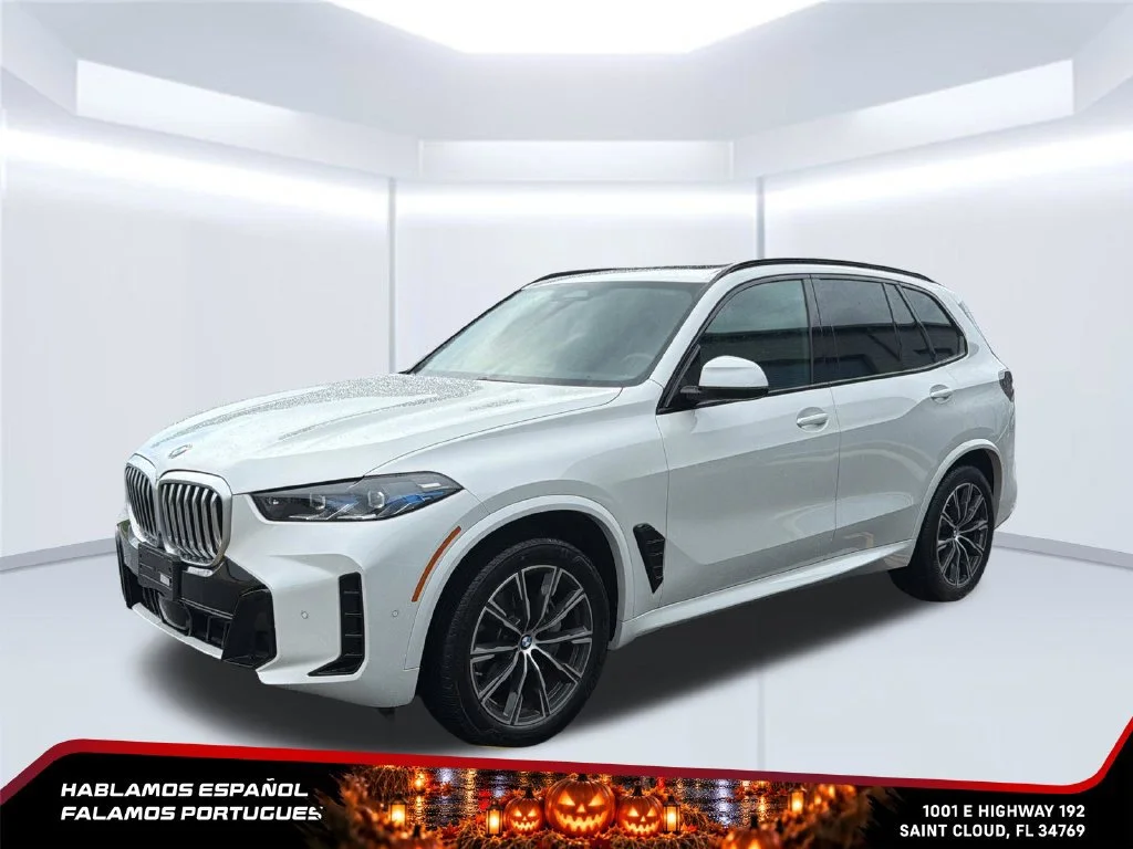 Used 2024  BMW xDrive40i image 2