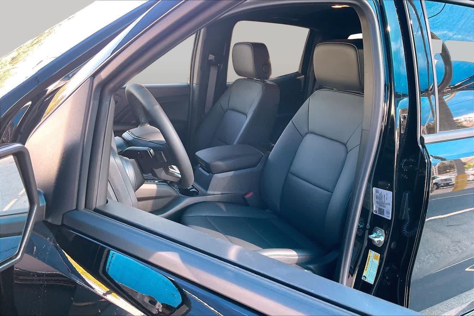 2026 Chevrolet Colorado Trail Boss - Photo 9