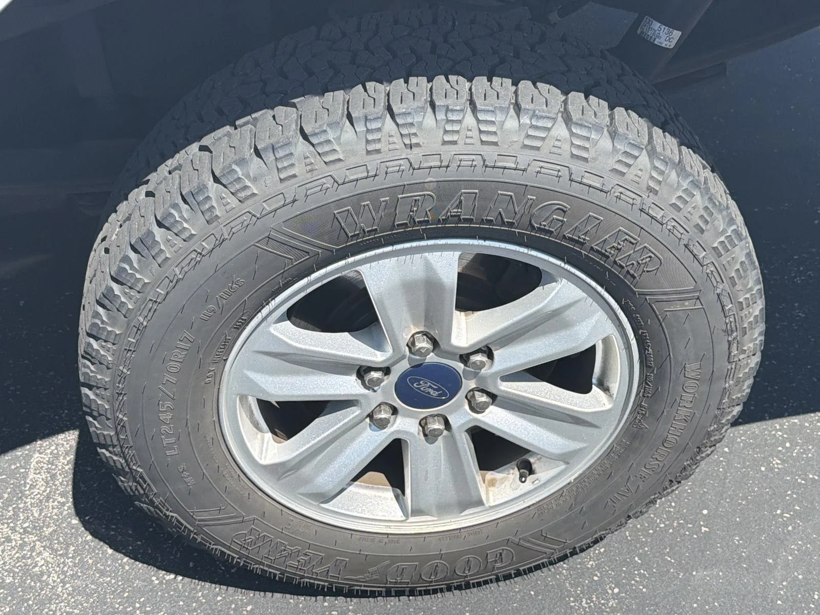 Used 2019 Oxford White Ford XLT image 10