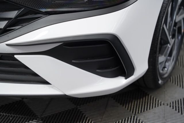 2025 Hyundai Elantra Blue - Photo 39