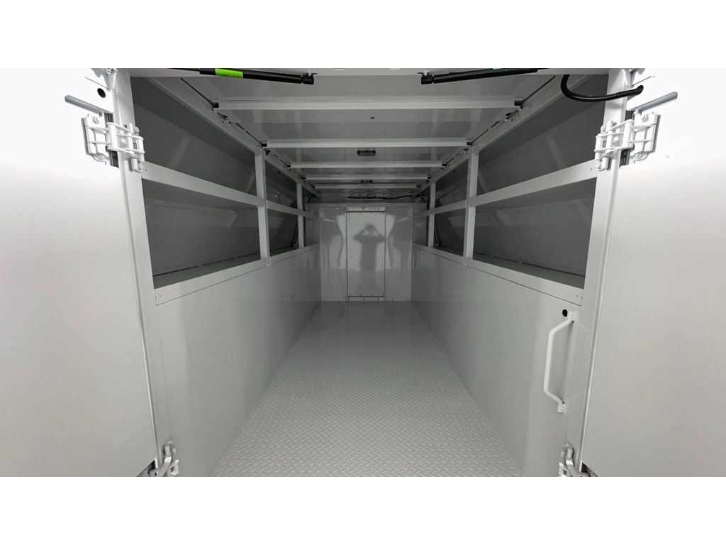 2025 Ford E-Series Cutaway Base - Photo 11