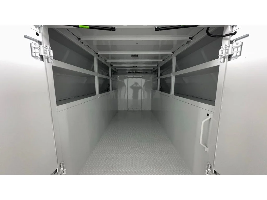 New 2025 Oxford White Ford E-350 SRW image 11