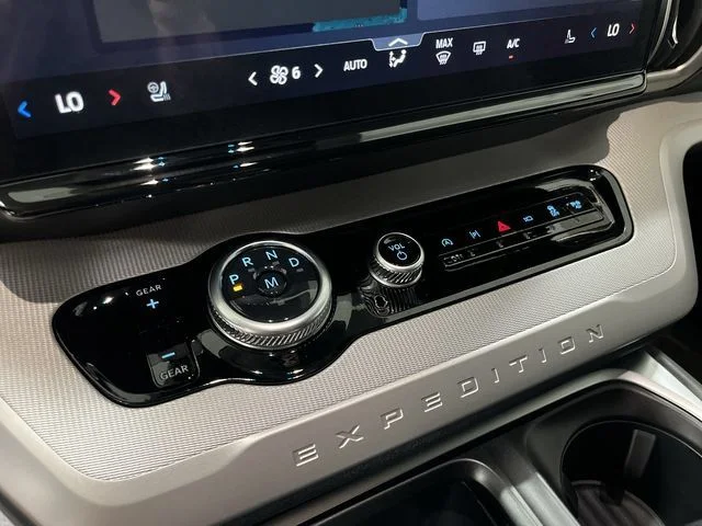 New 2026 Agate Black Metallic Ford Active image 21