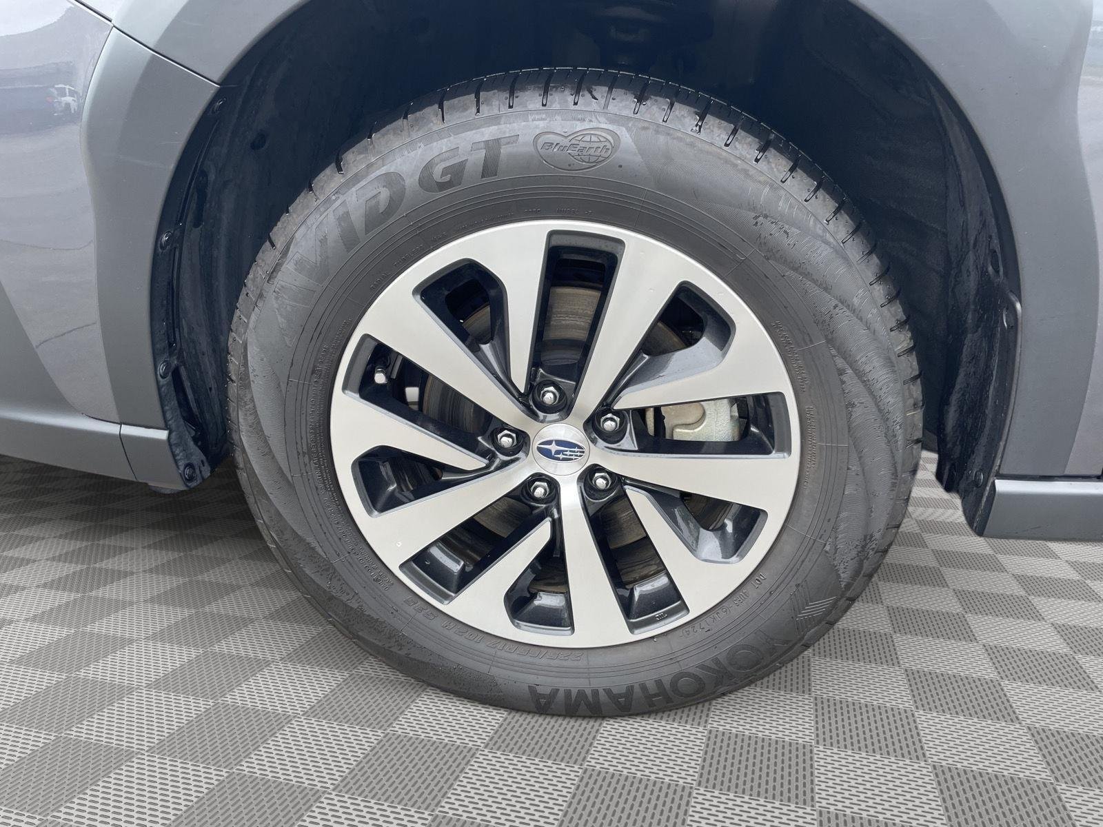 Used 2025 Magnetite Gray Metallic Subaru Premium image 8