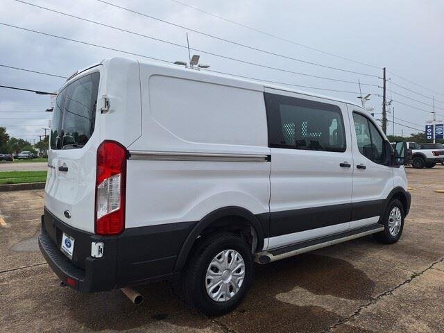 Used 2024 Oxford White Ford T250 image 5
