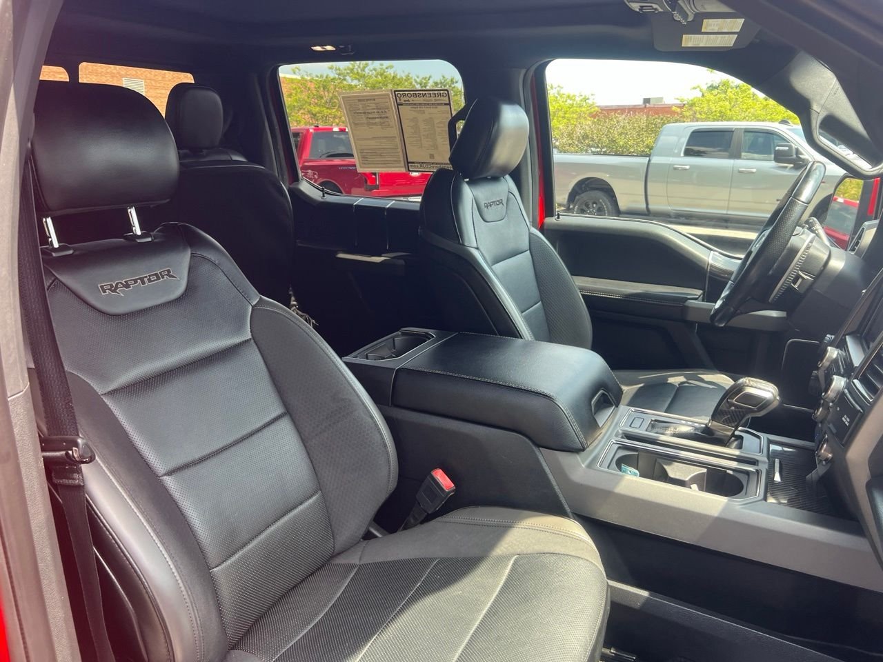 Used 2019 Red Ford Raptor image 27
