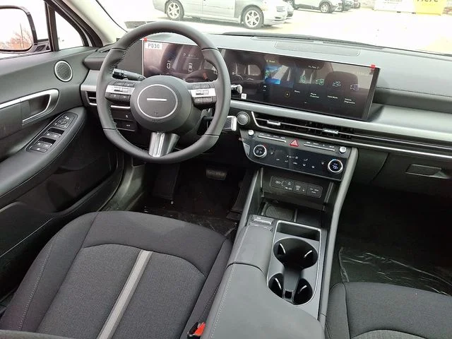 New 2026 White Hyundai SEL Sport image 9