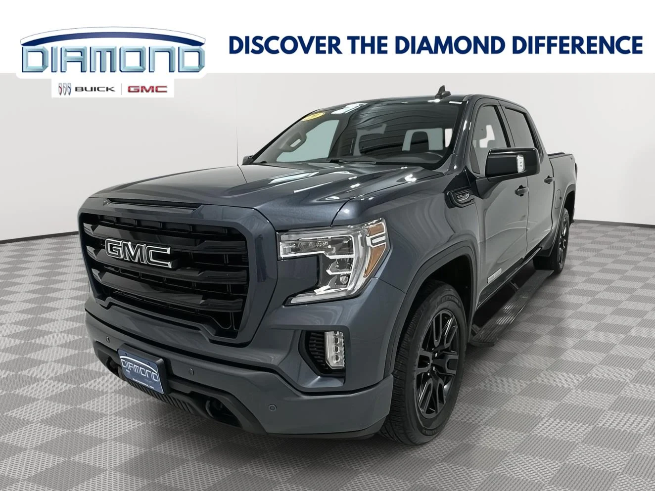 2020 GMC Sierra Elevation 4WD Crew Cab Short Box's photo