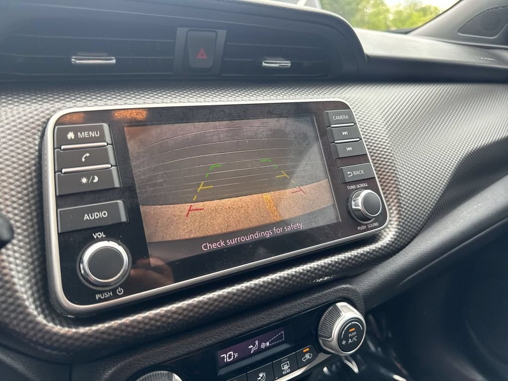 Used 2018 Silver Nissan SV image 16