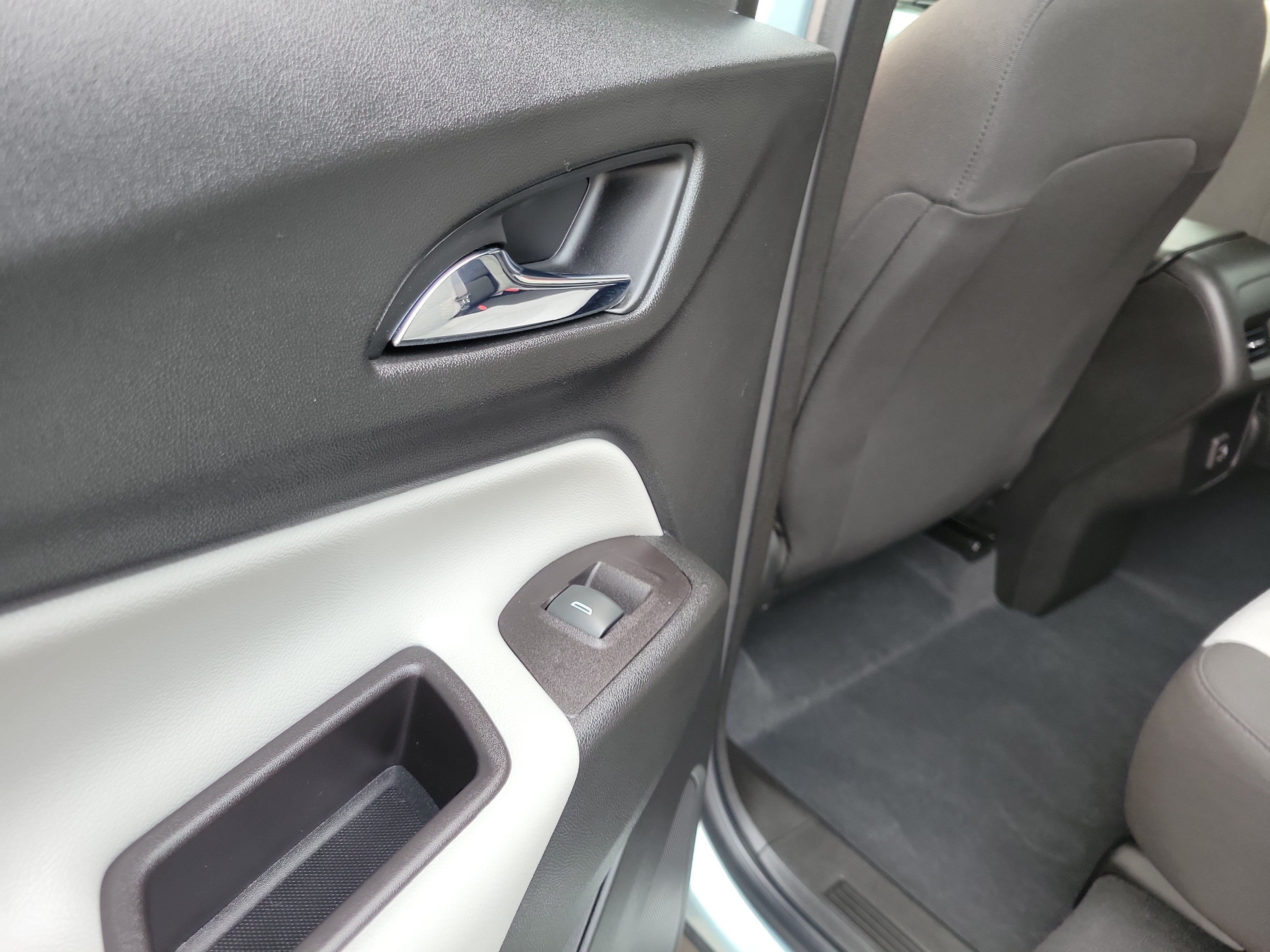 Used 2022 Seaglass Blue Metallic Chevrolet LT image 13