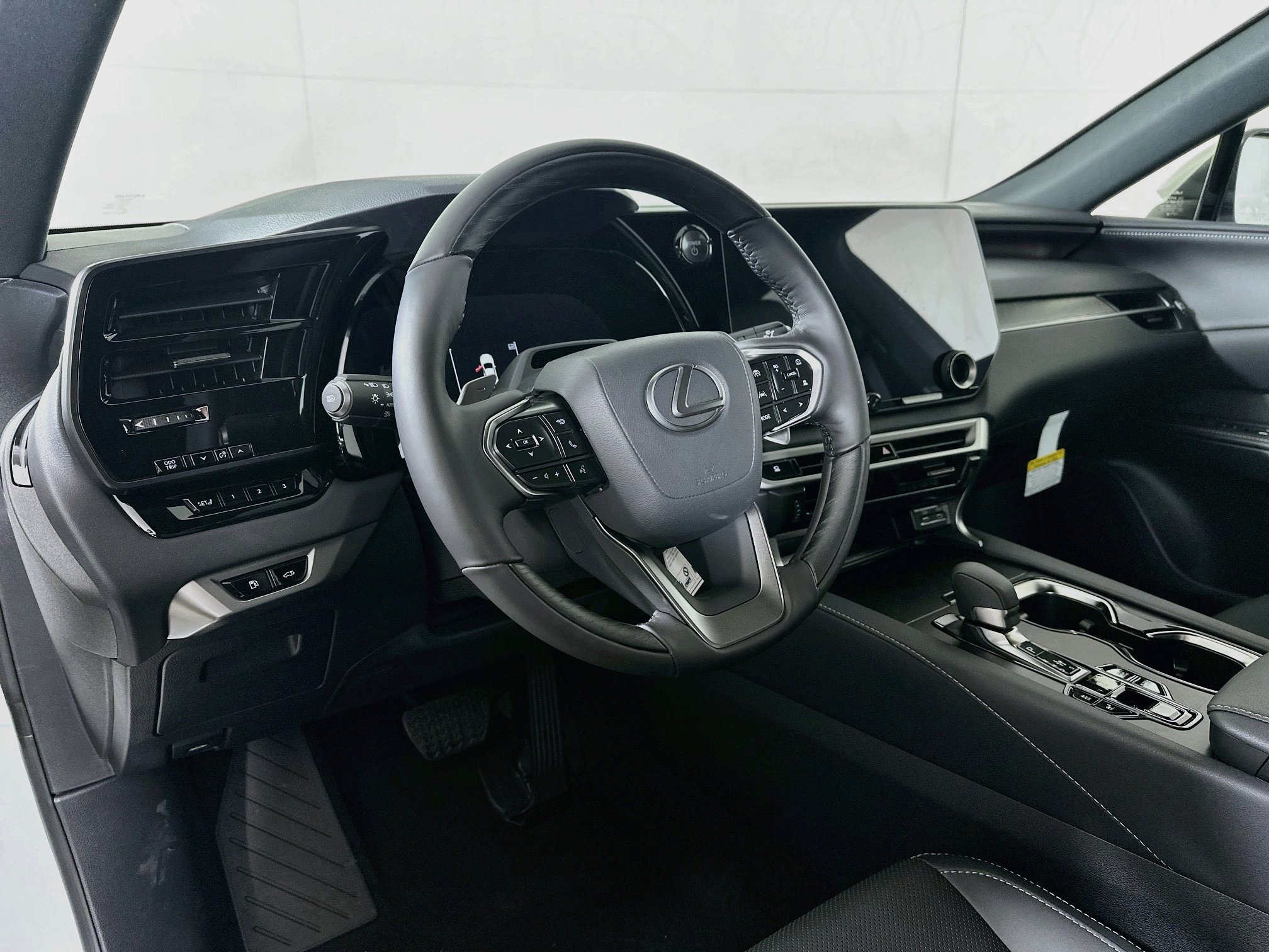 New 2026 Eminent White Pearl Lexus RX 450h+ PREMIUM AWD image 9