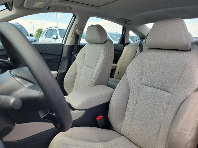 New 2026 Platinum White Pearl Honda SE image 14