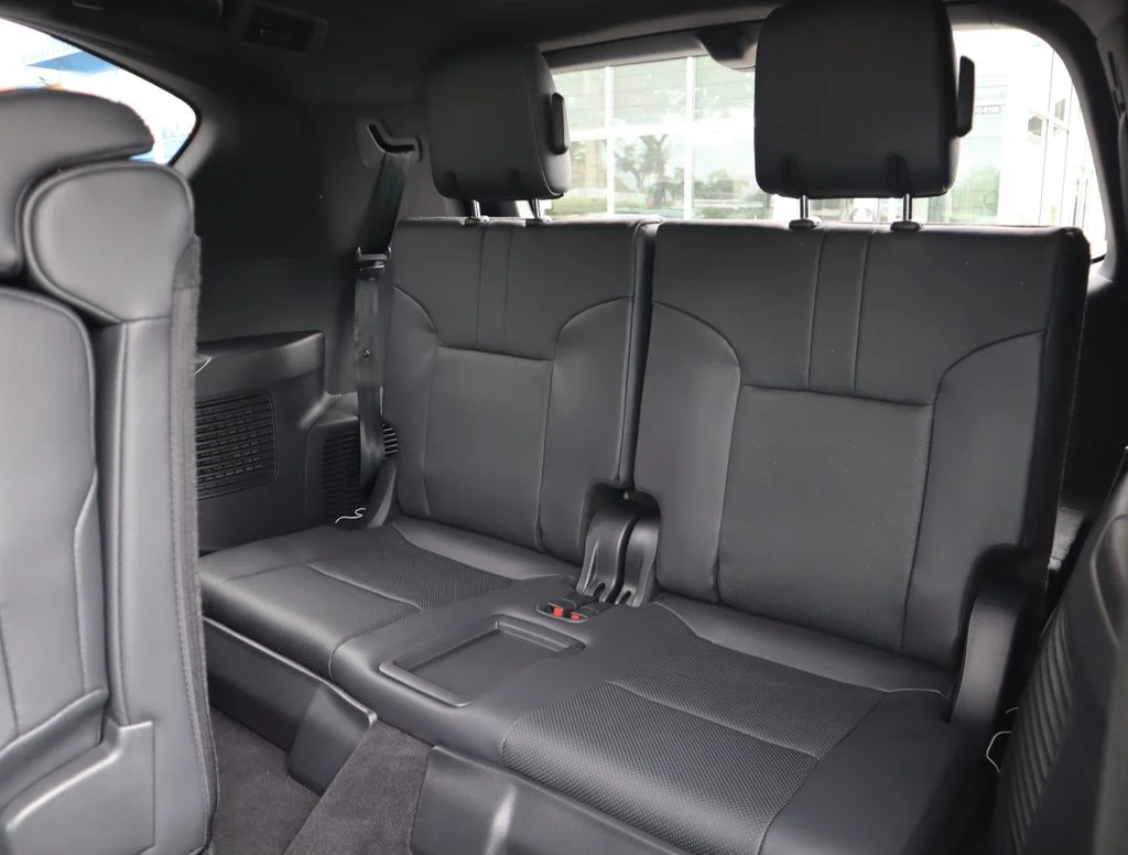Used 2026  Lexus 700h Overtrail image 44