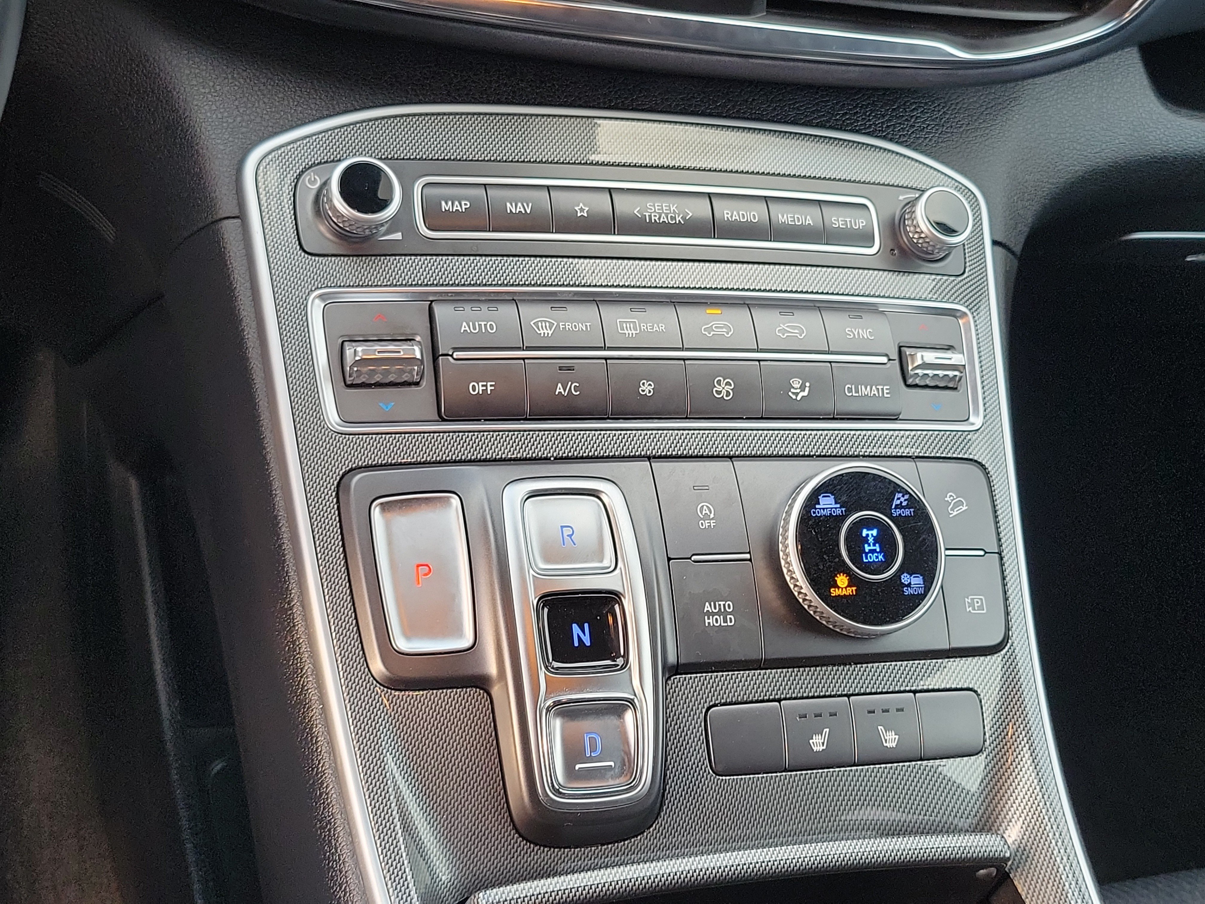 Certified Used 2023 Shimmering Silver Hyundai SEL image 17