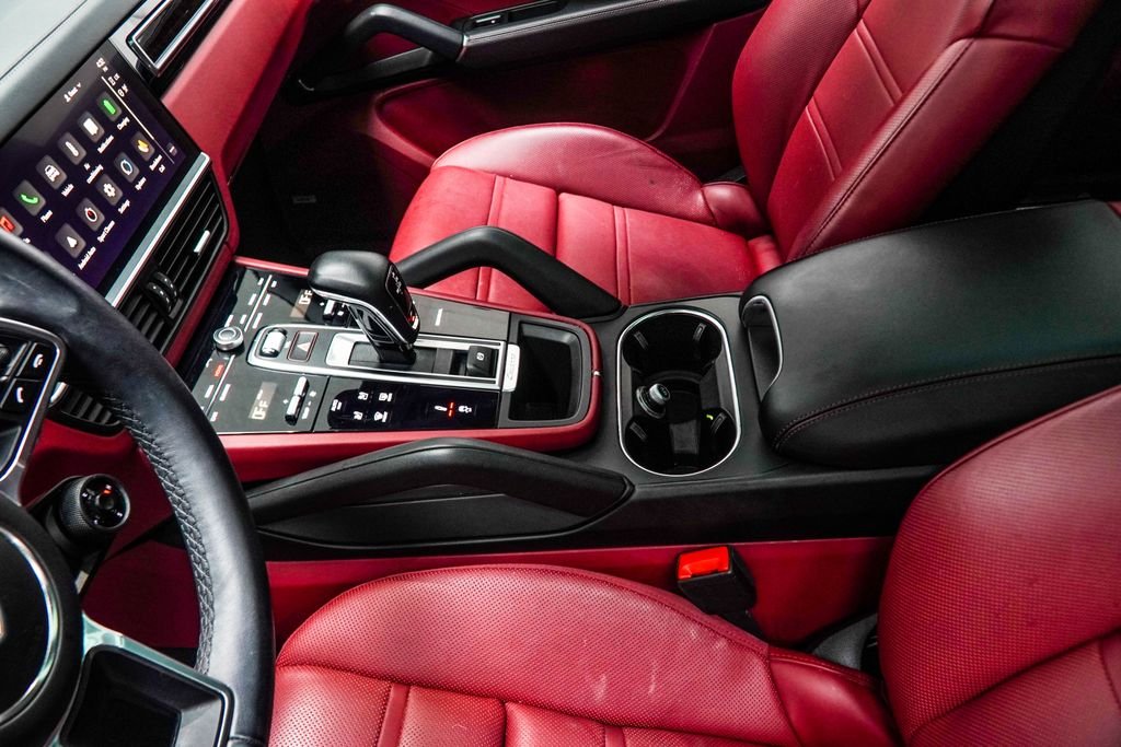 Used 2023 Silver Porsche Base image 26