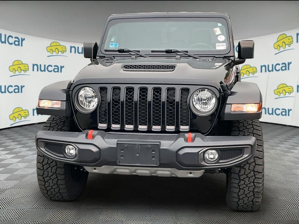 Used 2023 Black Jeep Mojave image 2