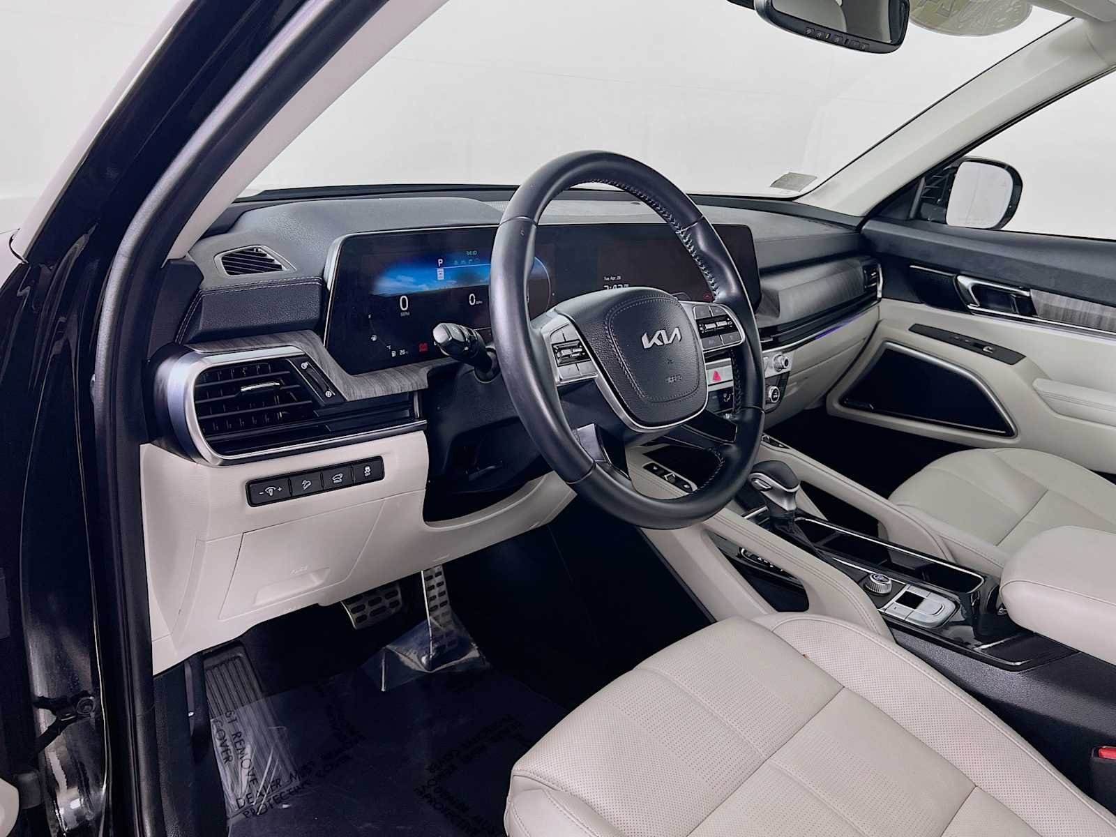 Used 2024 Ebony Black Kia SX image 9