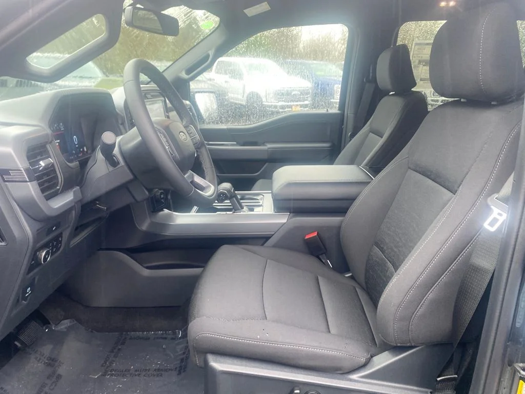 New 2026 Black Ford XLT image 14