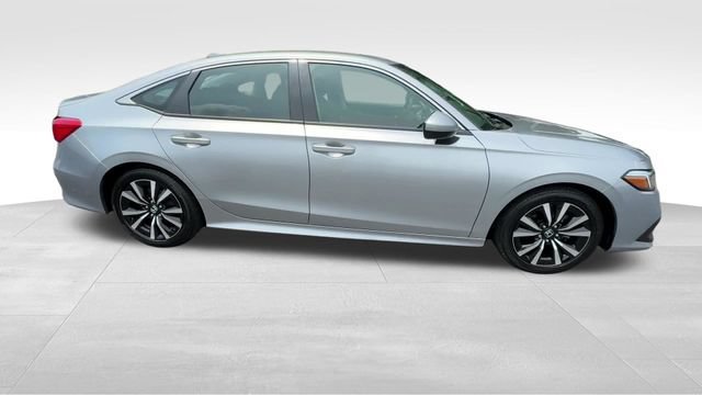Used 2023 Lunar Silver Metallic Honda 1.5T 4D EX image 56