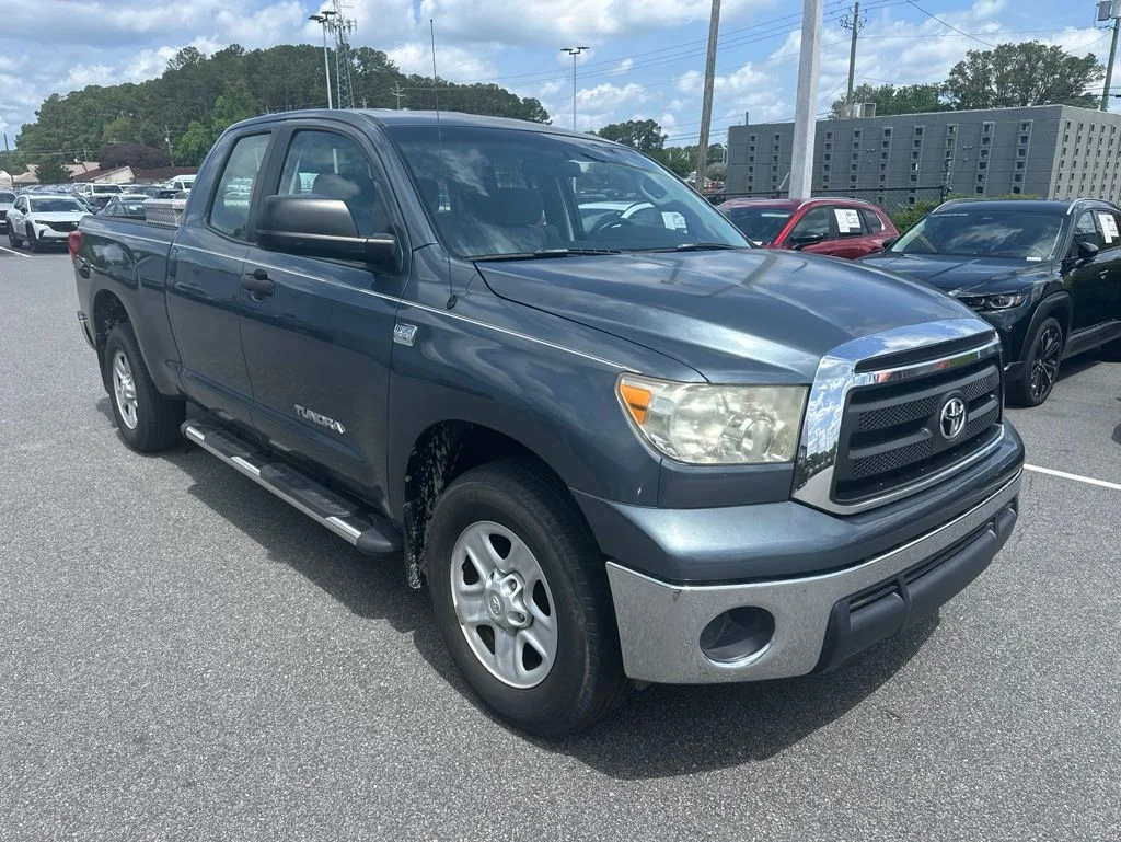 2010 Toyota Tundra 4.6 Auto Tundra Grade Double Cab's photo