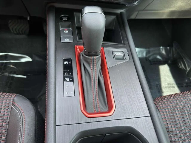 2025 Nissan Kicks SR - Photo 23
