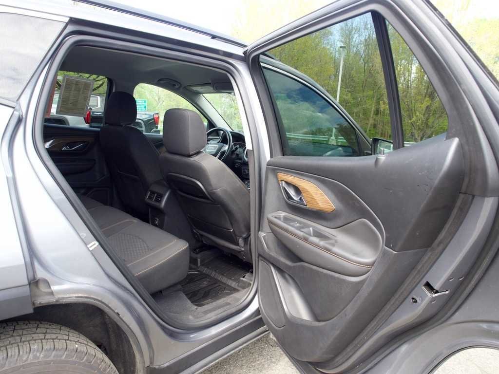 Used 2021 Satin Steel Metallic GMC SLE image 24