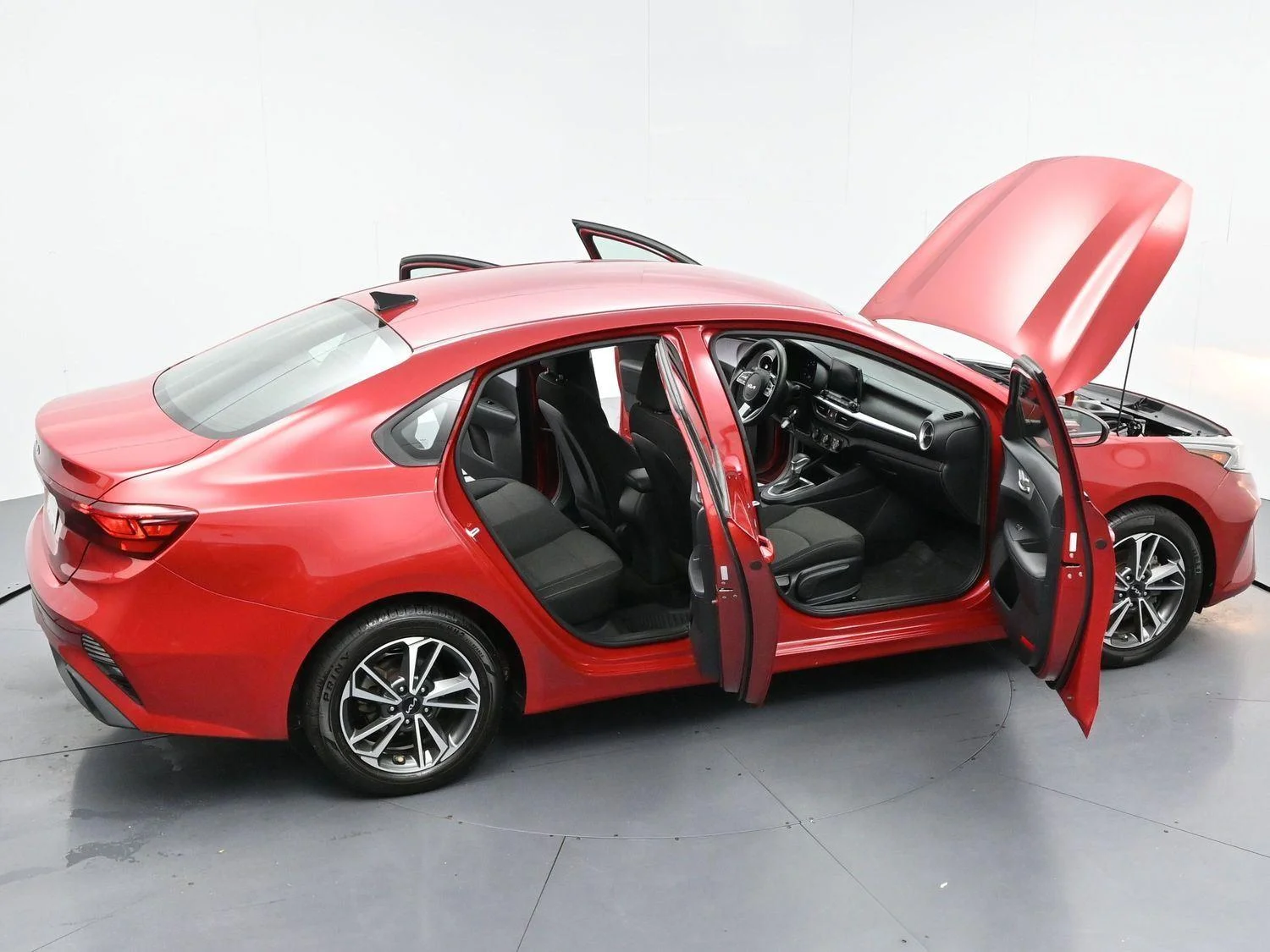 Used 2022 Currant Red Kia LXS image 34