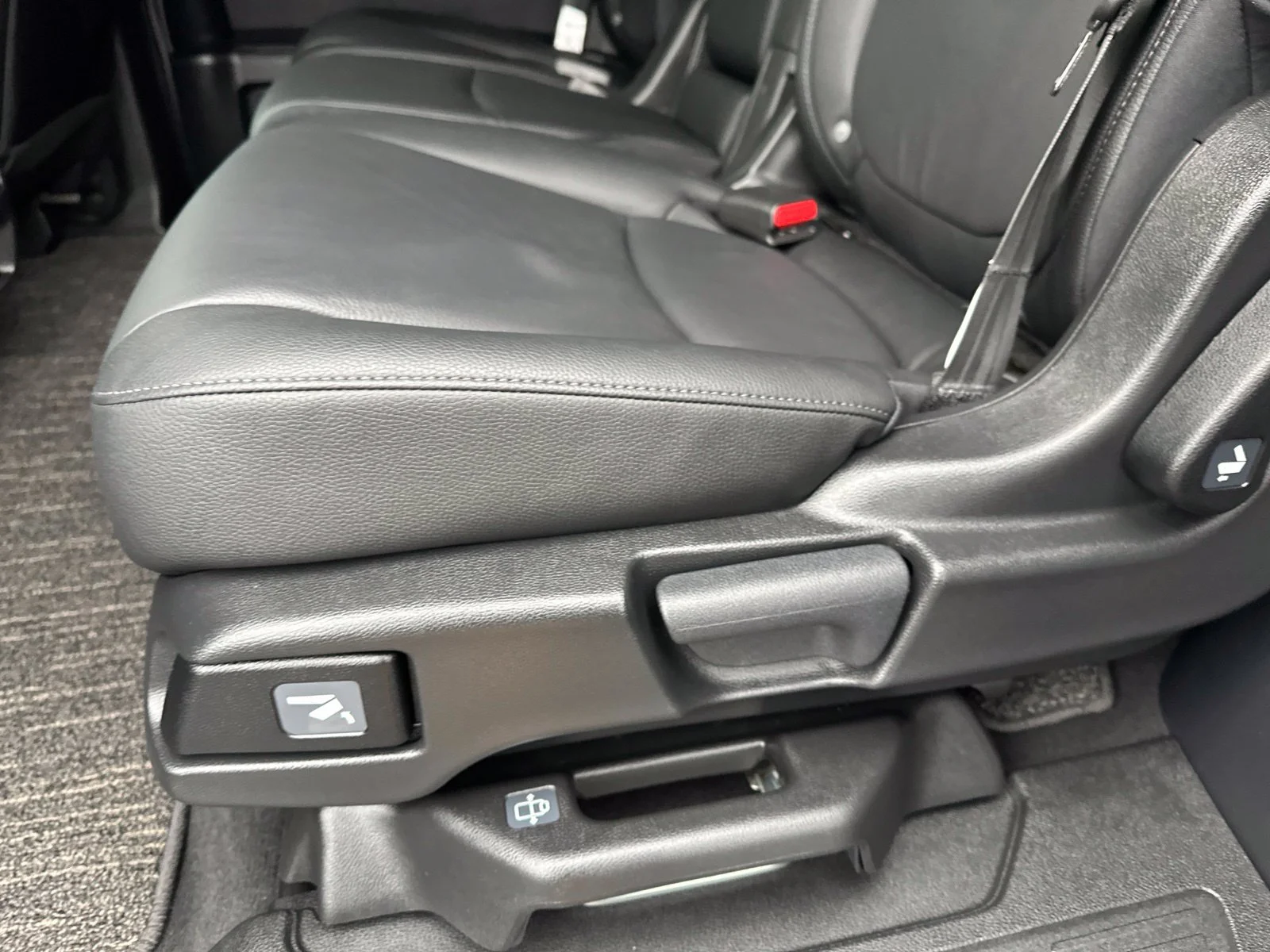 2026 Honda Odyssey EX-L - Photo 100