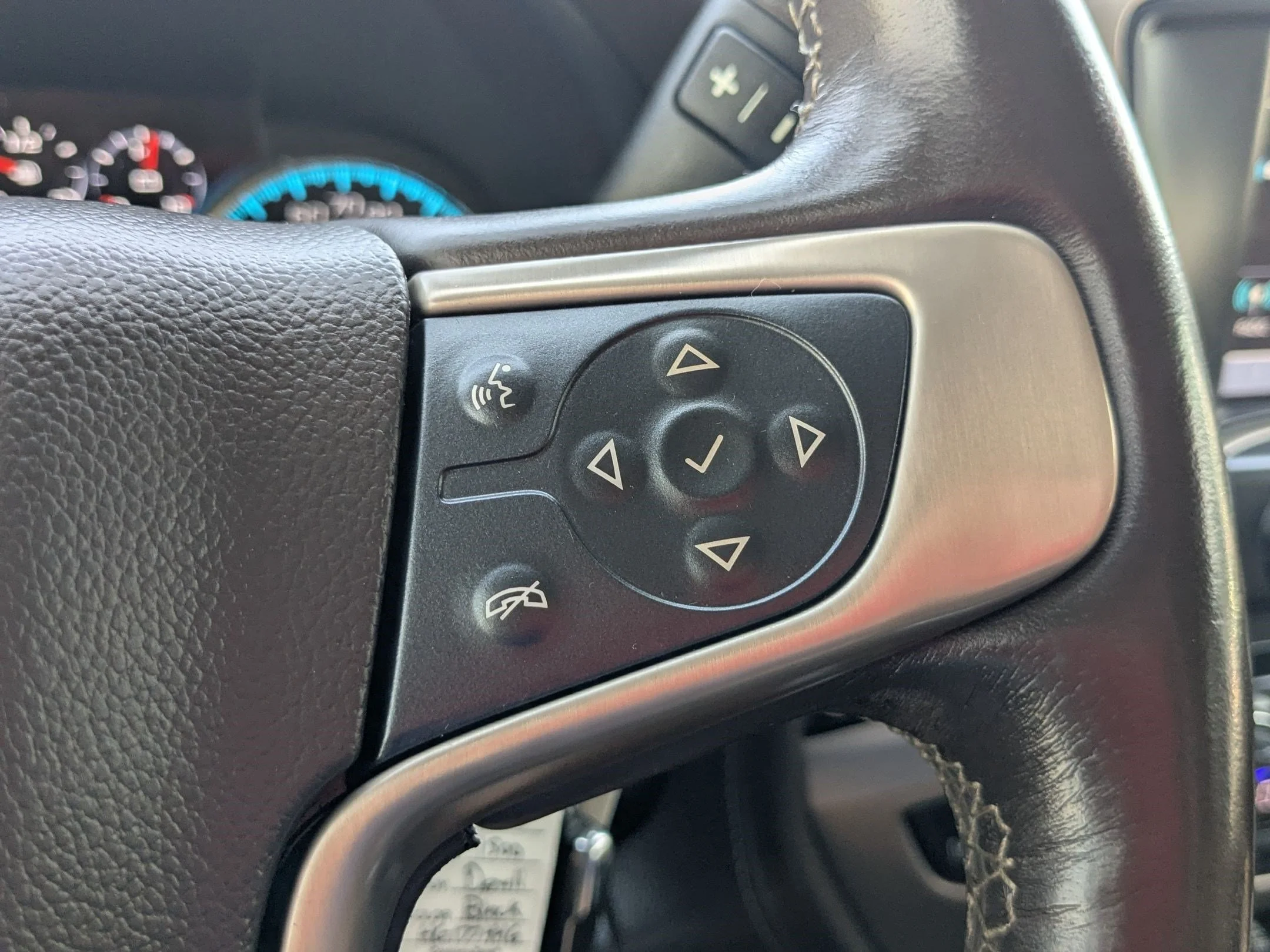 Used 2017 Onyx Black GMC Denali image 19