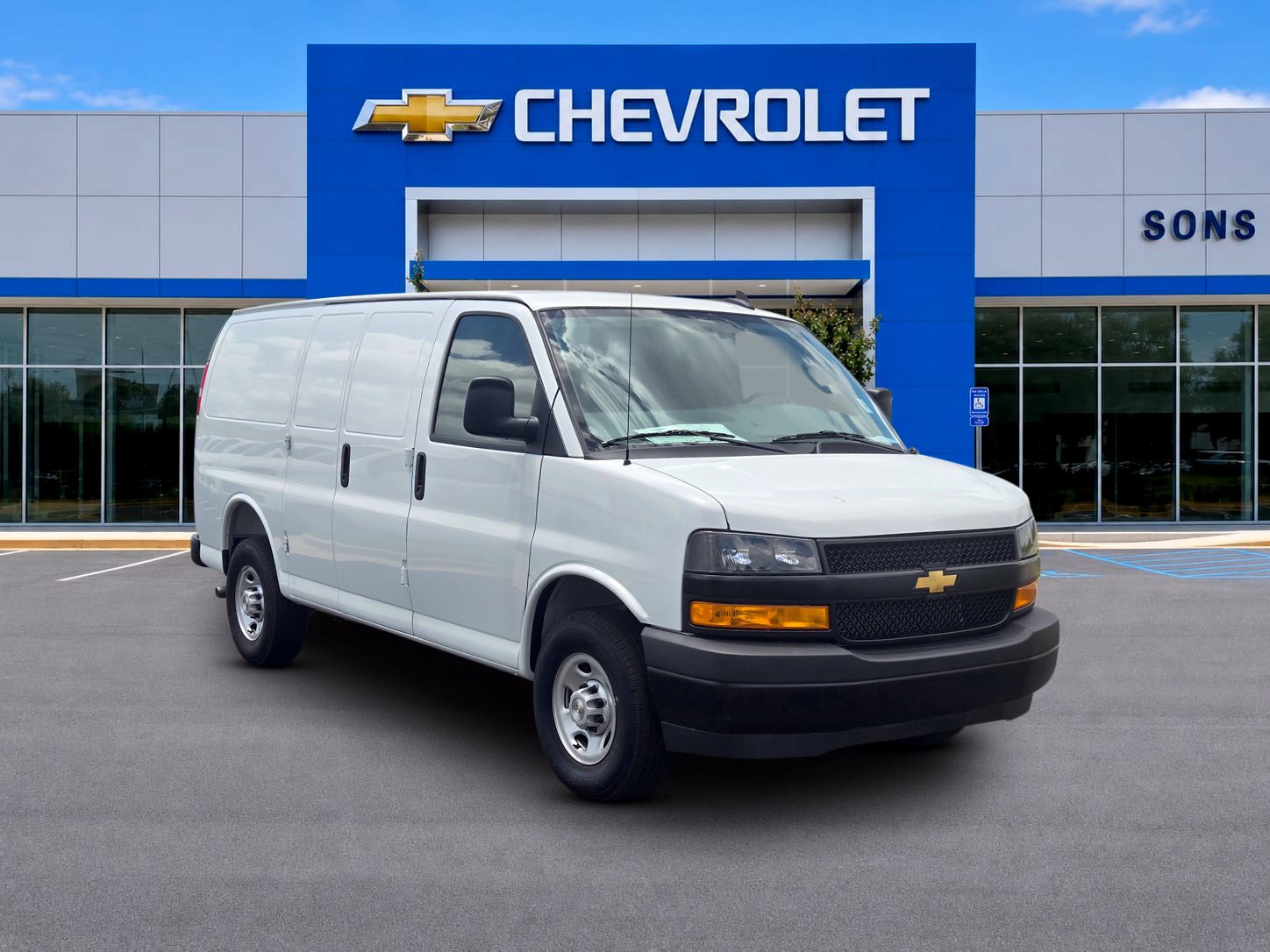 2025 Chevrolet Express Cargo Work Van - Photo 4