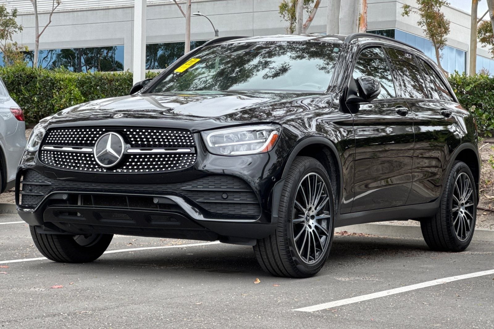 2022 Mercedes-Benz GLC GLC 300's photo
