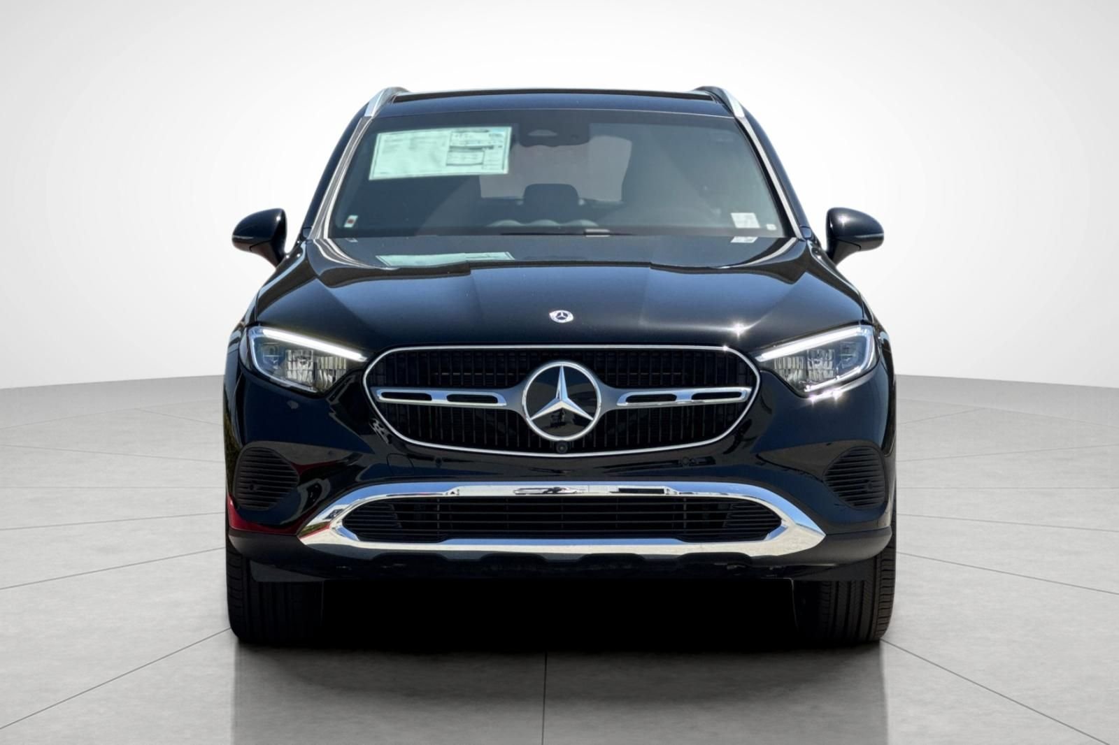 New 2026 Black Mercedes-Benz GLC 300 image 9