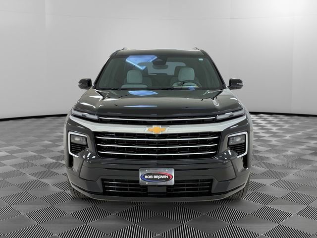 Certified Used 2025 Mosaic Black Metallic Chevrolet High Country image 8