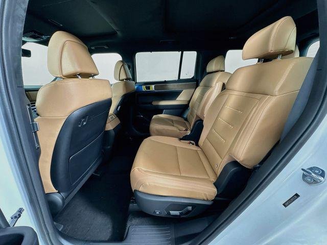 New 2027  Hyundai Calligraphy AWD image 46