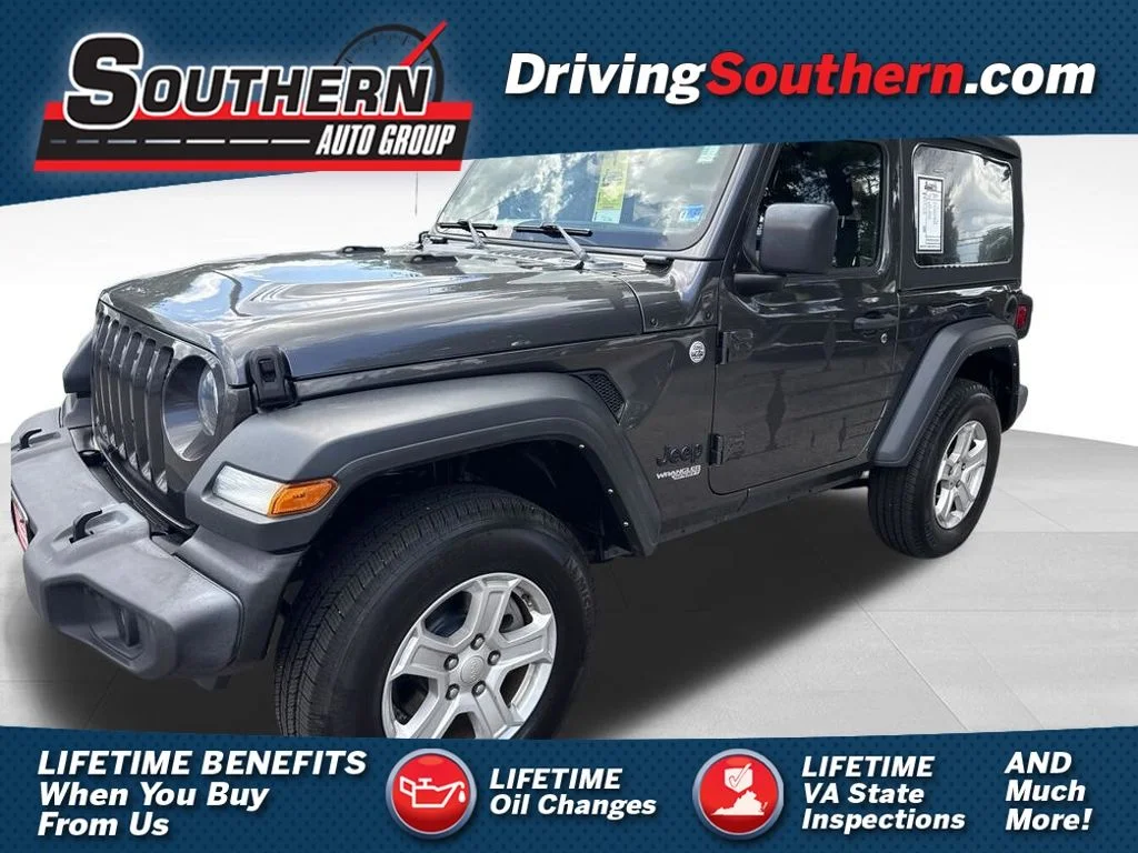 Used 2021 Gray Jeep Sport S image 1