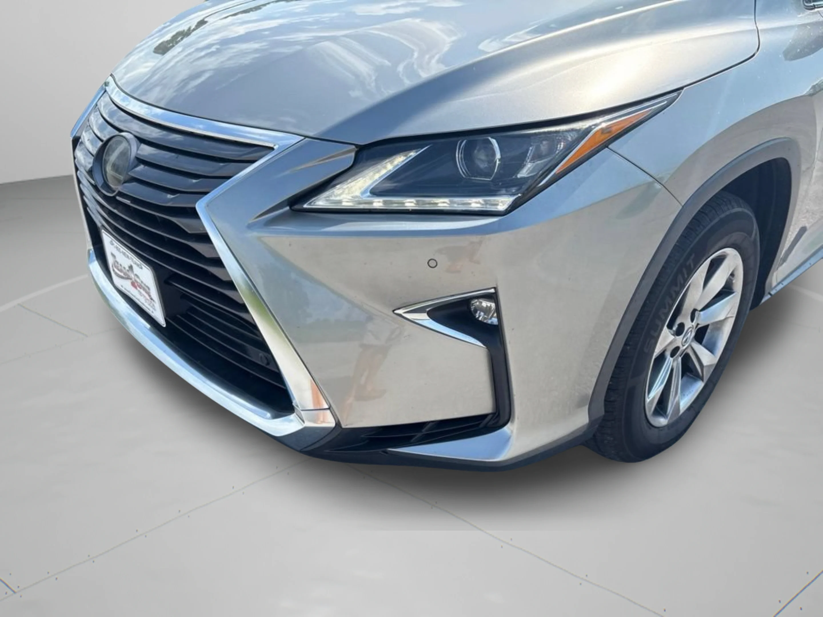 Used 2019 Silver Lexus 350 image 36