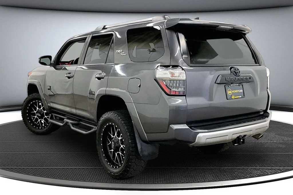 Used 2018 Gray Toyota TRD Off-Road image 4