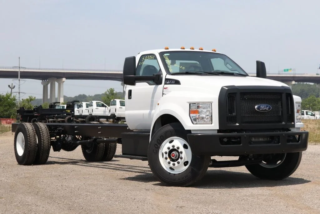 New 2027 White Ford Base Chassis Cab image 2