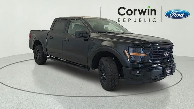 New 2026 Agate Black Metallic Ford XLT image 8