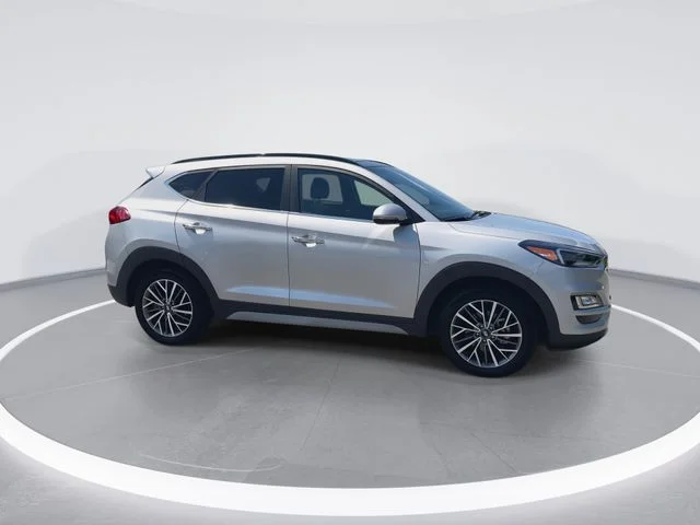 Used 2021 Silver Hyundai Ultimate image 9