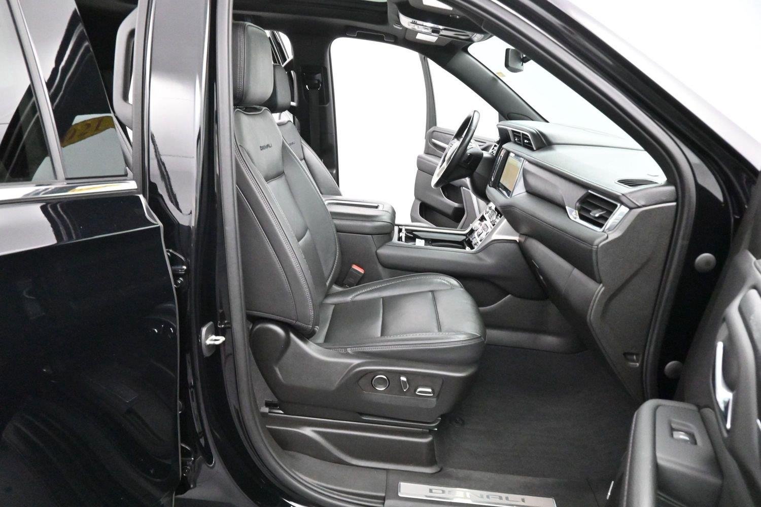 Used 2021 ONYX BLACK GMC Denali image 36