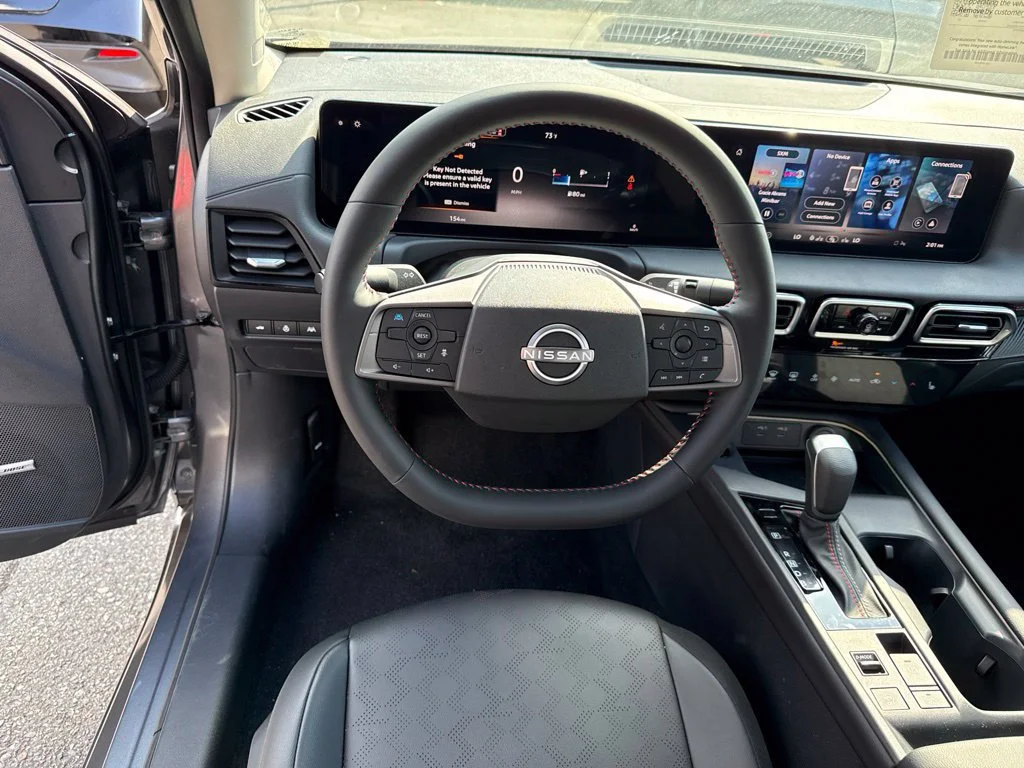 2026 Nissan Sentra SR - Photo 17